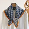 Pañuelo pequeño cuadrado de algodón y lino con estampado paisley en blanco y negro para mujer, adecuado para primavera, otoño e invierno, pañuelo para el cuello
