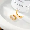 Pendientes de botón cuadrados estilo coreano más vendidos con incrustaciones de óxidos de circonio para mujer, diseño creativo versátil, estilo simple Ins, pendiente