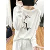 Camiseta Térmica de Manga Larga con Cuello Redondo, Cepillada, Gruesa, Versátil y de Moda para Mujer, Color Café, Capa Interior, Base para Otoño