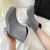Botas de Chuva Populares de Moda Transfronteiriças para Mulheres, Impermeáveis e Antiderrapantes, Botas de Chuva Curtas Estilo Chanel, Sapatos de Borracha Resistentes ao Desgaste para Cozinha