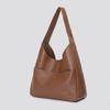 Bolsa Tote Avançada de PU Nova para Outono e Inverno Bolsa Feminina de Grande Capacidade para o Dia a Dia Escola Bolsa de Ombro Estilo Coreano Simples