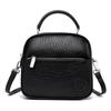 Bolsa feminina de couro de comércio exterior 2024 nova bolsa de couro macio simples moda primeira camada bolsa de ombro de couro mensageiro atacado