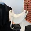 Bolsa de Mão Simples e Leve para o Dia a Dia de Mulheres - Moda Transfronteiriça 2026 Nova Super Popular Versátil Crossbody Bolsa de Bolinho