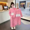 Conjunto de Moda de Principios de Otoño para Niñas Mayores, Ropa para Niños de Talla Mediana a Grande, Sudadera de Manga Larga, Chaleco Base, Pantalones Largos Casuales, Conjunto de Tres Piezas para Niños