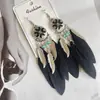 Brincos de Pena Boêmios Europeus e Americanos, Brincos de Franja Estilo Étnico Exagerado Retrô para Feriados, Acessórios de Viagem de Yunnan para Mulheres