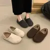 Zapatos de Algodón Nuevos Sencillos Cómodos Zapatos Calientes Con Forro de Terciopelo Ropa Exterior Estilo 2026 Zapatos de Invierno Postparto Slip-On Suela Plana