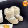 Botas de nieve retro con cordones y suela gruesa para mujer, nueva colección de invierno 2026, con un diseño combinado de piel y pelo, con forro adicional de felpa para mayor calidez y un estilo de botín corto y afelpado.