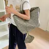 Bolsa de Tote Nueva de Verano 2025 Gran Capacidad Bolso Acolchado de Hombro Cruzado Tres Capas Versátil Billetera para Monedas Bolsa para Teléfono Móvil