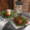 Corona de Navidad Suministros de Decoración Transfronterizos Fruta de Acebo Fruta Roja Corona Pequeña Arreglo con Portavelas Decoración para Colgar en la Puerta Corona Pequeña de Navidad