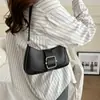 Bolsa com Design de Fivela de Cinto Retro Simples Tendência 2025 Nova Bolsa Feminina Elegante Bolsa de Ombro/Axila Bolsa Transversal Simples