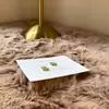 Brincos de Trevo de Quatro Folhas Noturnos Psicodélicos, Design Assimétrico, High-End, Brincos de Flor Versáteis, Brincos de Luxo Leve de Nicho
