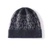 Nuevo Gorro Grueso de Cachemira para Otoño e Invierno Moda para Mujer Combinación de Colores Jacquard Punta Cálida Protección para los Oídos Gorro de Lana Transfronterizo
