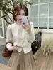 Otoño Temprano 2025 Nuevo Estilo Coreano Cuello Redondo Dulce Botón Cardigan Chaqueta Tejida Camisa Básica Top de Manga Larga Suéter para Mujer