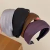 Faixa de cabeça com esponja de cetim de seda, cobertura total, aba larga, visual de alta qualidade estilo francês, popular online, acessório de cabelo com faixa de seda de coroa alta
