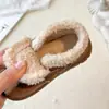 Botas de Nieve para Niñas Zapatos de Algodón para Niños Acolchado de Terciopelo Plus Nuevo Invierno 2026 Nieve Algodón Niños Pequeños y Medianos Zapatos Birkenstock Zapatos de Invierno