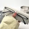 Armazones de titanio para anteojos de negocio ultraligeros de montura grande para hombre, monturas de ceja retro que hacen que la cara parezca más pequeña, armazones de titanio para anteojos para miopía, al por mayor
