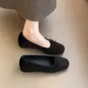 Zapatos planos retro de gamuza plisada estilo francés para mujer, nueva colección otoño 2026, punta cuadrada, lazo, suela plana, bailarinas de suela suave