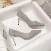 Sapatos de noiva estilo francês que não cansam os pés, novos de 2022, salto alto de cristal stiletto combinando com vestido de dama de honra para mulheres