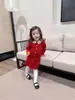 Cutemily Outono e Inverno Meninas Cardigan Suéter Vermelho Retrô + Saia de Tricô com Laço Traje Fofo para Bebê Menina