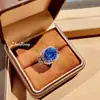 Colgante de collar con corte de fuegos artificiales Doble C Zircón Paraíba Diamante de Alto Carbono Diamante Rosa Pendientes de Tachuela Anillo Azul Klein para Mujer
