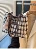 Bolsas Casuales Nuevas de Invierno 2026 Transfronterizas para Mujer, Bolsas Grandes de Moda Nuevas, Bolsas de Gran Capacidad, Bolsas de Cuadros para Mujer