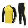 Atacado de roupas esportivas infantis de manga longa para atividades ao ar livre, incluindo tamanhos unissex e para adolescentes, roupas de treino respiráveis e camisas de time com impressão personalizada para jogos de futebol