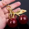 Llavero de Cereza de Moda Europea y Americana Transfronteriza Colgante de Bolso de Cereza de Alta Gama Colgante Exquisito de Nicho Venta al por Mayor
