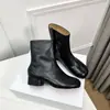 Nuevas botas de punta mm6 Tabi clásicas ráfaga espejo plateado cuero genuino pezuña de cerdo herradura tacón grueso corto botines
