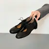 Zapatos Mary Jane Suela Suave Versátiles Bajos Zapatos de Calle Pequeños para Mujer Retro Suela Plana 2026 Mocasines Estilo Nuevo Cierre de Cordones Moño