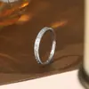 Anel com Padrão de Pedra Prata Esterlina 999 Banda Simples Lisa Toque de Luxo Anéis Combinando de Casal Totalmente em Prata Design de Nicho INS Anel de Dedo Super Brilhante
