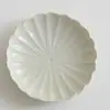 Plato de frutas cerámico creativo, patrón de crisantemo japonés, plato para té y bocadillos, frutero, calidad de restaurante, estéticamente agradable, plato pequeño para guarniciones, plato de postre, vajilla