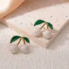 Pendientes de Fresa con Goteo de Aceite de Venta Caliente Transfronterizos, Serie de Frutas de Acero Inoxidable de Lujo Ligero y Gama Alta, Pendientes Dulces y Lindos