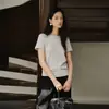 Nova Camiseta de Malha Tencel de Manga Curta para Mulheres Outono 2026, Moda Coreana Simples Versátil Gola Redonda Top Pulôver