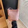 Bolso bandolera tipo cubo casual transfronterizo de gran capacidad, simple, moda otoño 2026, versátil, casual, personalizado, moderno