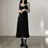 En stock Estilo nuevo de otoño e invierno ins coreano vestido de terciopelo plisado corte ajustado vestido de tirantes 18857