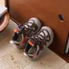 Nuevos Zapatos Infantiles Otoño 2026: Zapatos Deportivos Casuales Cómodos de Suela Suave para Niños, Moda Coreana Versátiles Zapatos de Entrenamiento Alemanes para Niñas