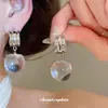 Pendientes de aro de resina de aguja plateada, moda minimalista, pendientes de lujo ligero de alta gama, accesorios para orejas de moda simples personalizados para mujer