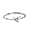 Anillo de Grulla de Papel para Mujer: Simple y Elegante, Diseño Hueco Incrustado de Diamantes, Moderno y Versátil, Anillo Abierto Creativo
