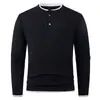 Nuevo Suéter de Dos Botones Falsos Otoño e Invierno 2025 para Hombre, Moda Casual, Delgado, de Punto, Camisa Base