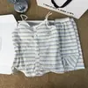 Pijama de verão feminino com bojo, conjunto de camisola e shorts sexy, estilo puro desejo, fino listrado sem mangas, conjunto de roupa caseira de verão