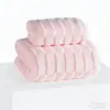 Toalla de Baño Gruesa Grande de Terciopelo Coral para Parejas, Uso en Casa, Dormitorio de Estudiantes, Buena Absorción de Agua, No Suelta Pelusa Fácilmente, Venta al por Mayor de Toallas de Baño