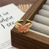 Anel Aberto Borboleta Medieval Esmaltado Lindo e Sonhador, Anel de Design de Luxo Acessível Exclusivo de Nicho, Presente para Menina
