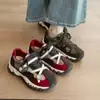 Tênis Chunky Estilo Coreano com Solado Grosso Feminino Lançamento Outono 2026 Versátil Faz os Pés Parecerem Menores Leve para Uso Externo Casual Esportivo Feminino