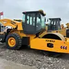 Exportamos diversos rodillos de carretera durante todo el año, incluyendo rodillos vibratorios XCMG de 8, 16, 22 y 26 toneladas, y rodillos de doble rueda de acero de 13 toneladas.