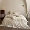 RetroismEstilo Francês de Luxo Feminino Linho Algodão Estilo Princesa Bordado Conjunto de Cama de Quatro Peças com Bordas Franzidas