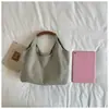 Bolso de Hombro de Mezclilla de Gran Capacidad Nuevo Primavera 2026, Bolso Tote Simple y Versátil para el Trabajo, Bolso de Mano de Alta Gama