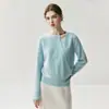 Suéter Assimétrico de Gola Cruzada em Cashmere para Mulheres 25 Outono e Inverno Amigo da Pele Macio e Sedoso Suéter Elegante Francês com Efeito Emagrecedor Camiseta de Tricô para Usar por Baixo