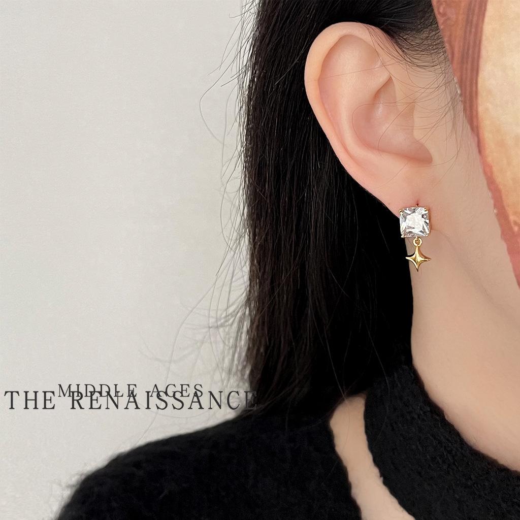 云谷模特_0000s_0001_灰色云谷1 拷贝.jpg