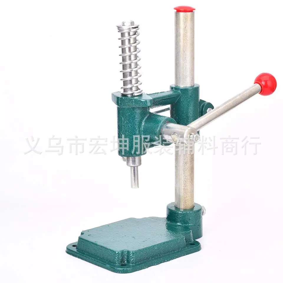 HK绿色包扣机器1.jpg