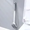 Cepillo para inodoro de mango largo en ángulo, cepillo para inodoro montado en la pared sin taladro para uso doméstico, limpia el inodoro sin ensuciarse las manos, limpia rincones y elimina la suciedad